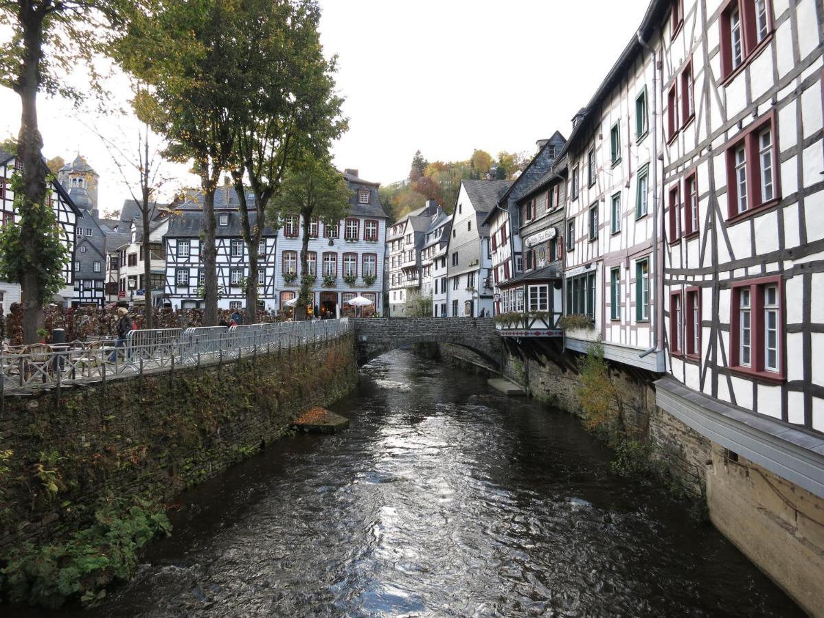 Historisches Haus Im Herzen Von Monschau Ngoại thất bức ảnh